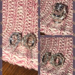 Flower design ear gauges